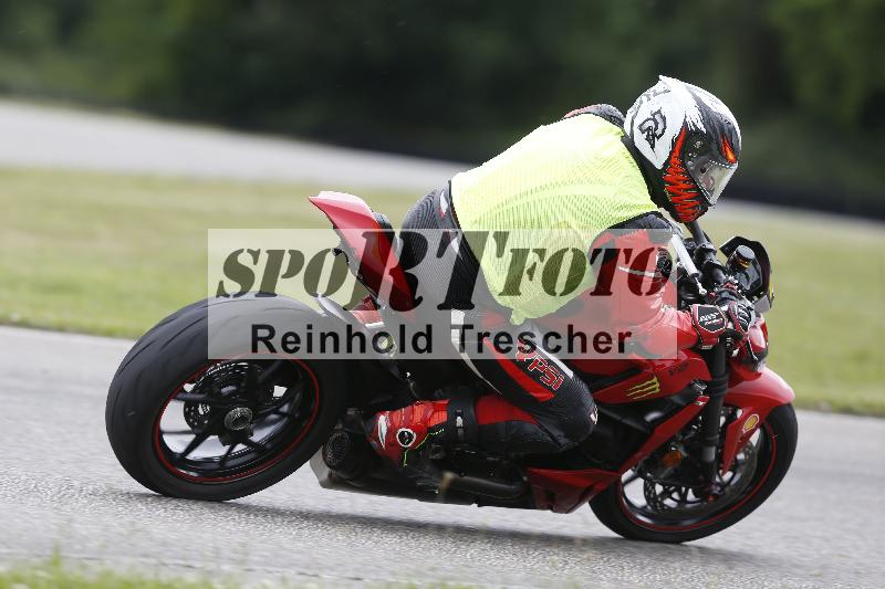 /23 07.06.2025 TZ Motorsport ADR/9